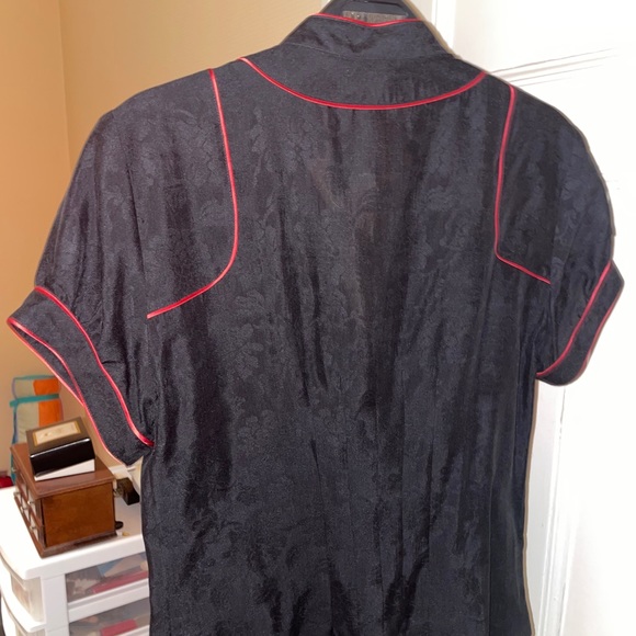 ETRO silk button up top (NWT) - Picture 4 of 4